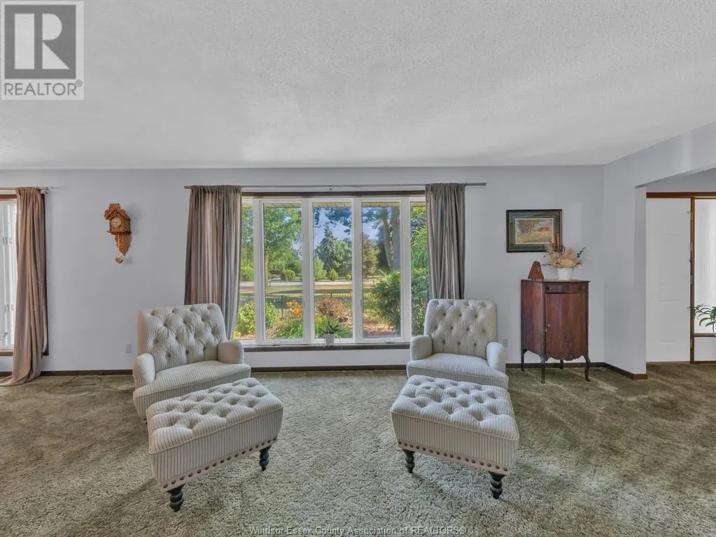1121 Mersea Road 1