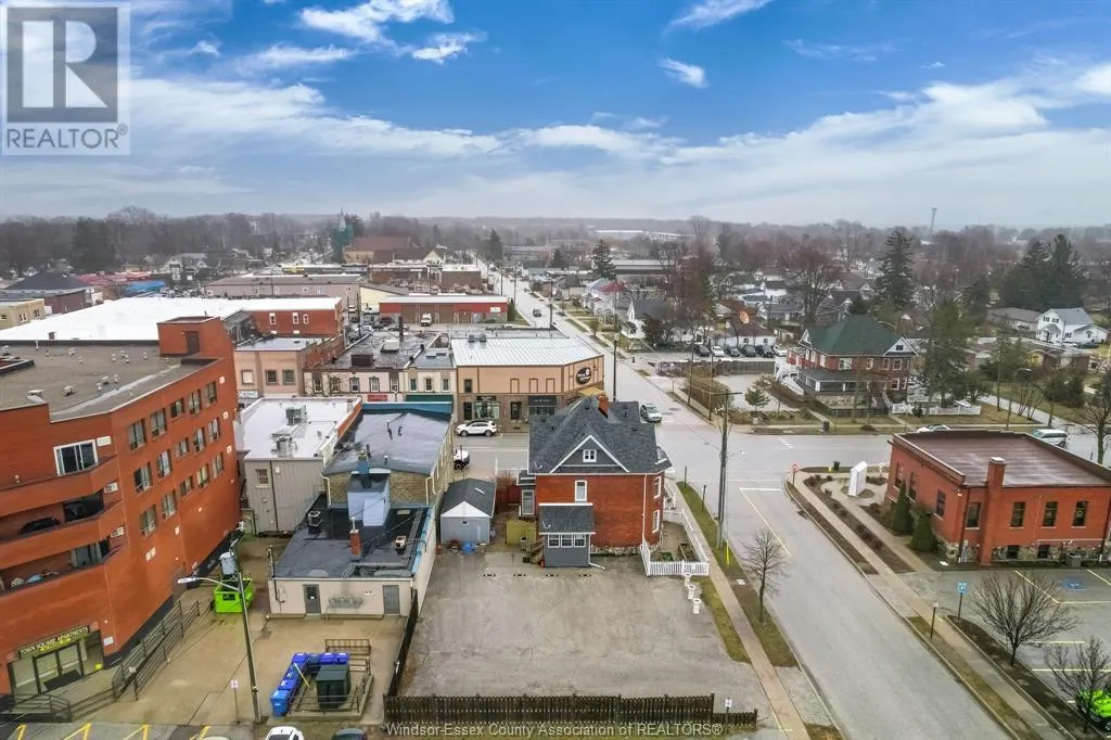 20 Division STREET South