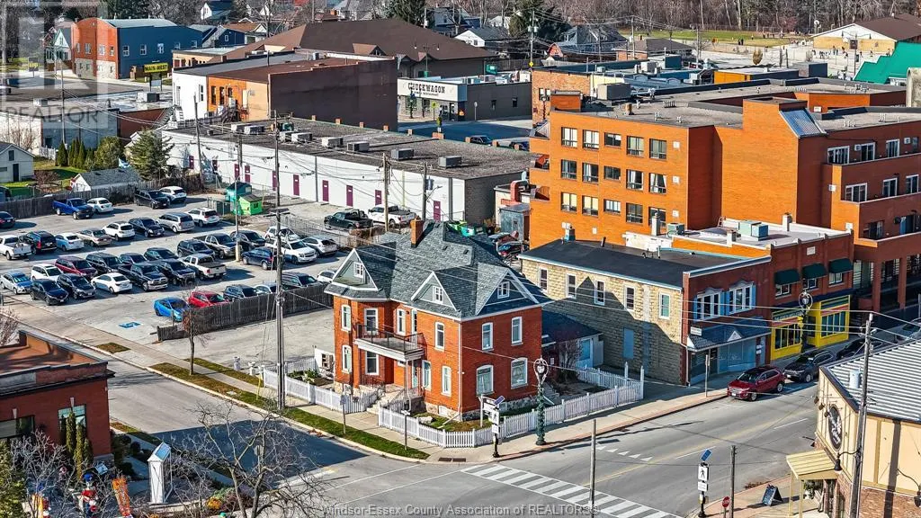 20 Division STREET South