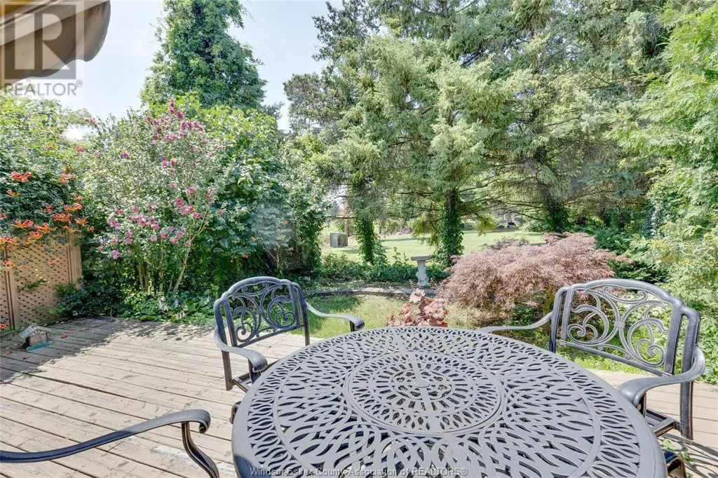 330 SADDLE LANE