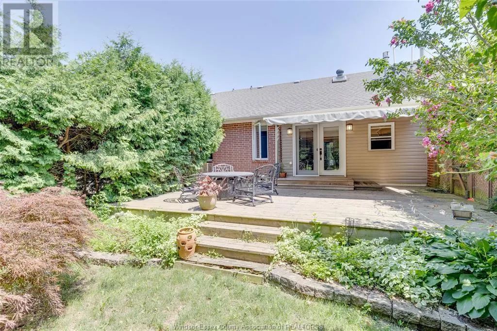 330 SADDLE LANE