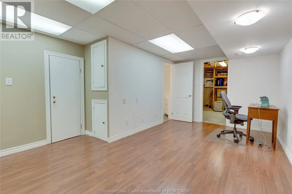 330 SADDLE LANE