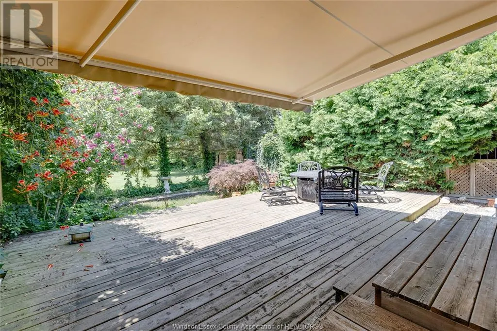 330 SADDLE LANE