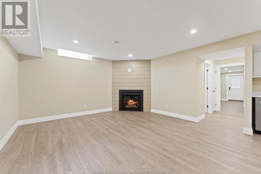 64 REDWOOD AVENUE