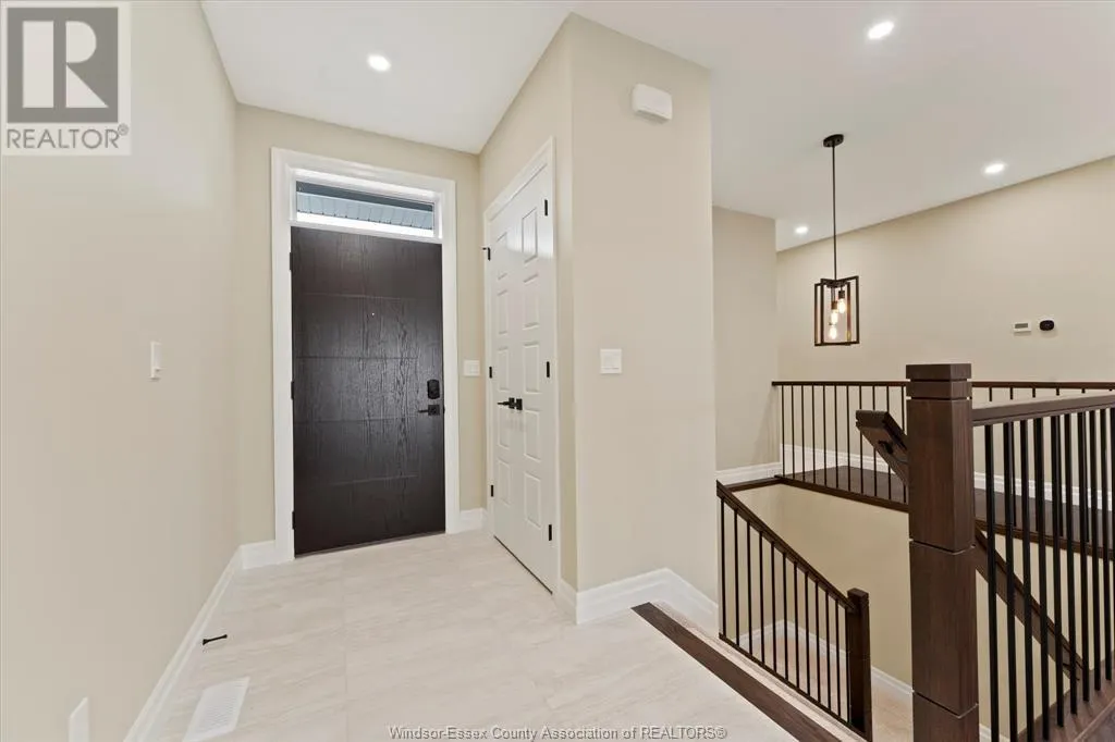 64 REDWOOD AVENUE