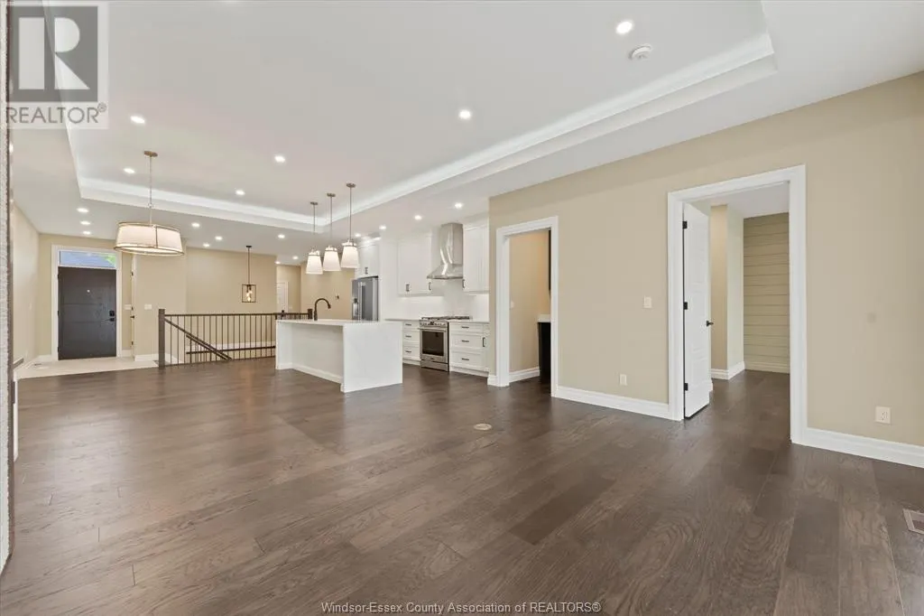 64 REDWOOD AVENUE
