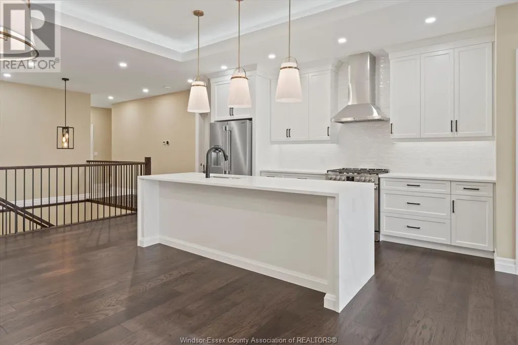 64 REDWOOD AVENUE