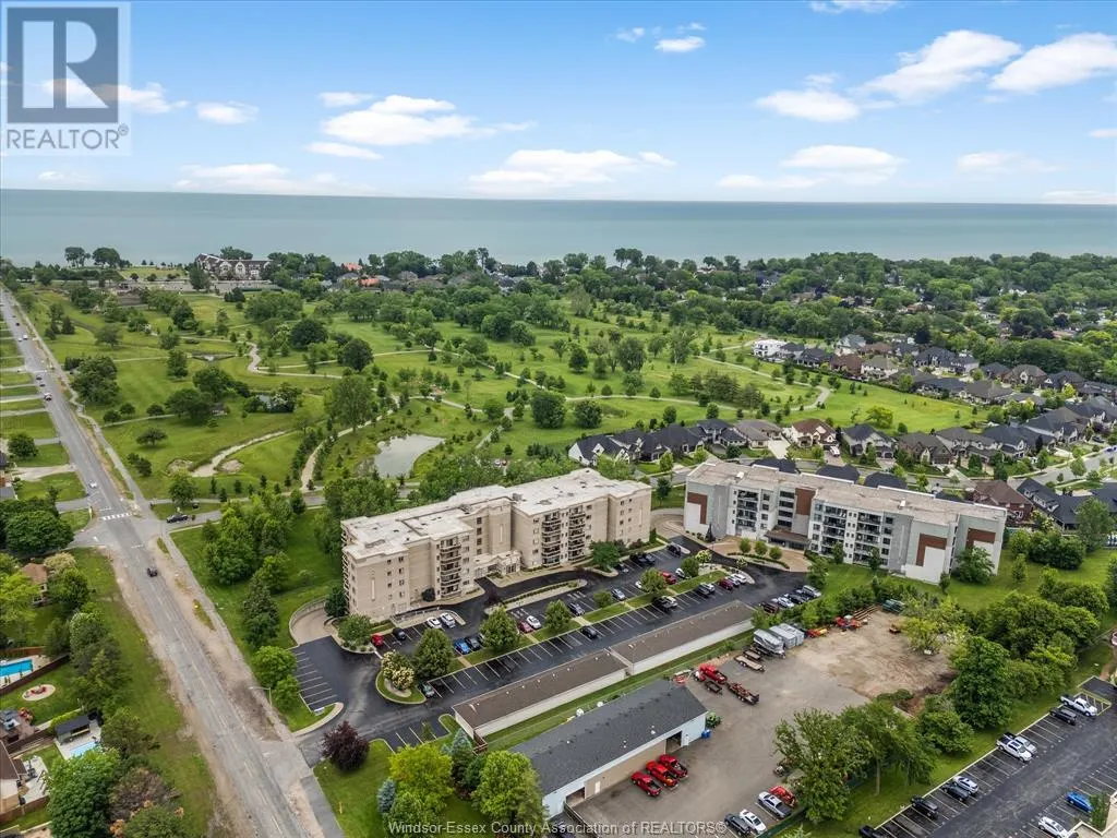 250 Manning ROAD Unit# 204