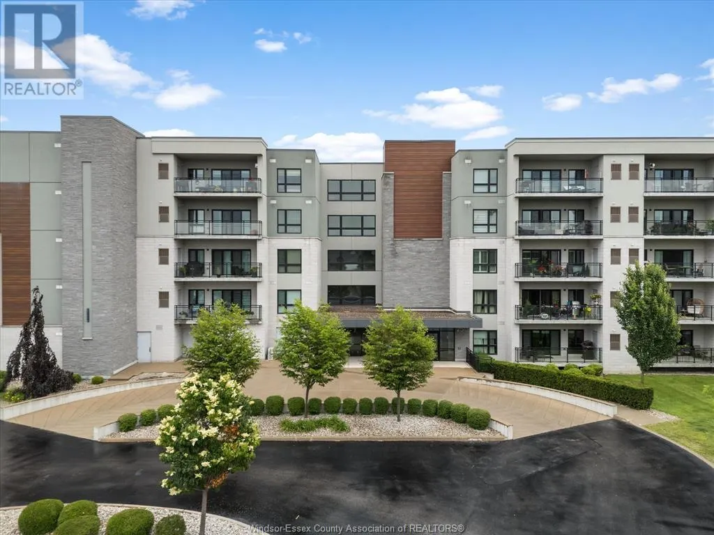 250 Manning ROAD Unit# 204