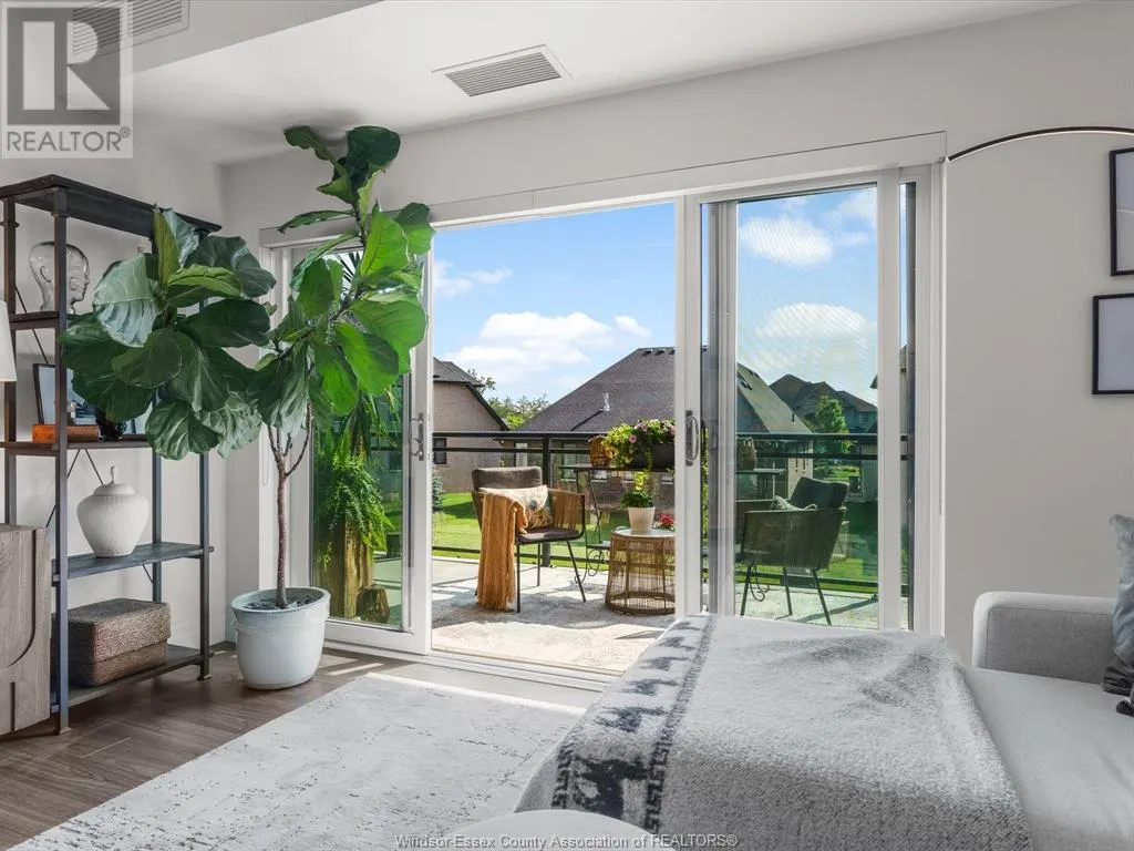 250 Manning ROAD Unit# 204