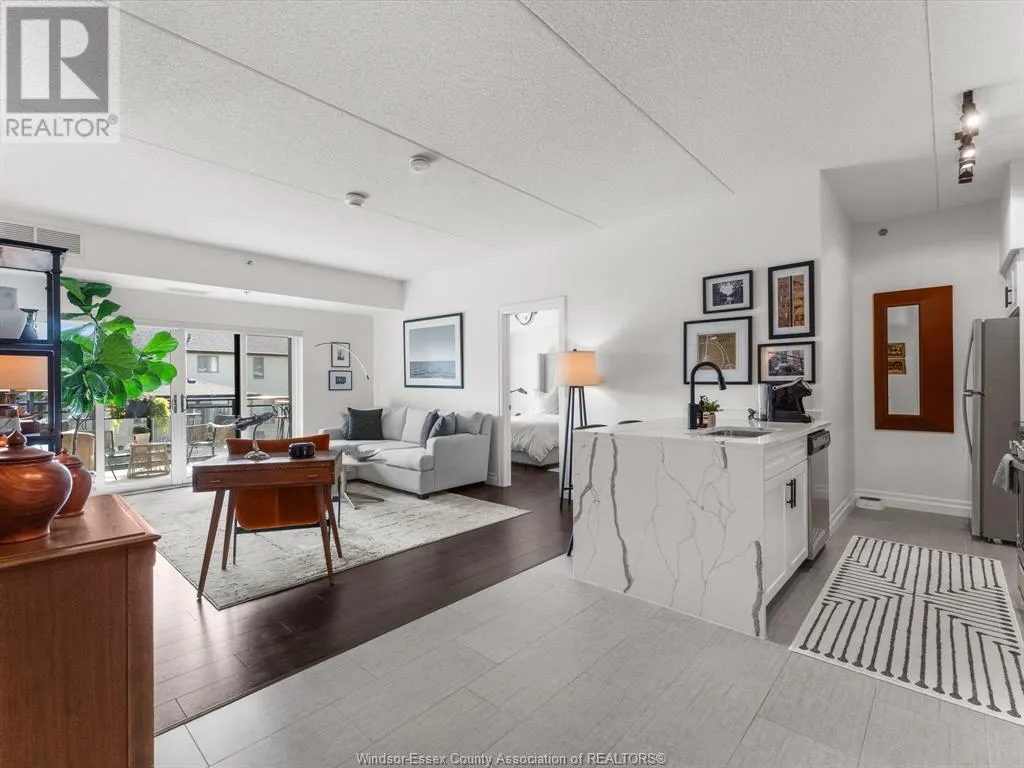 250 Manning ROAD Unit# 204