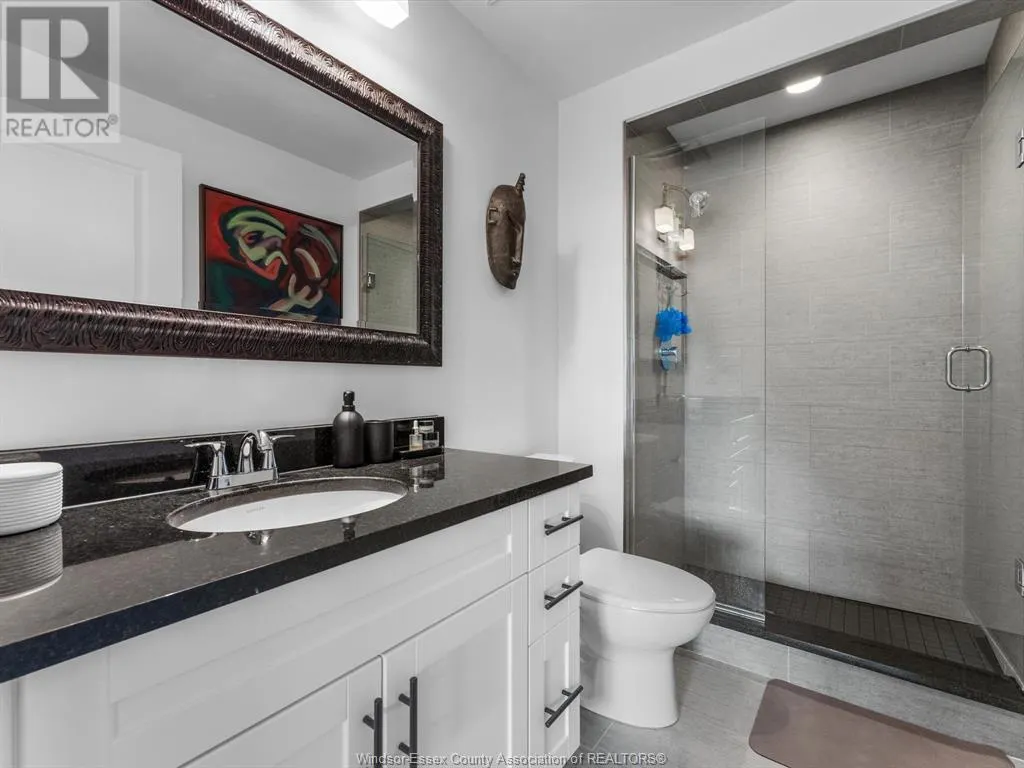 250 Manning ROAD Unit# 204