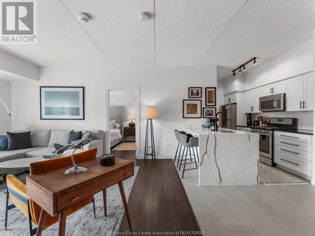 250 Manning ROAD Unit# 204
