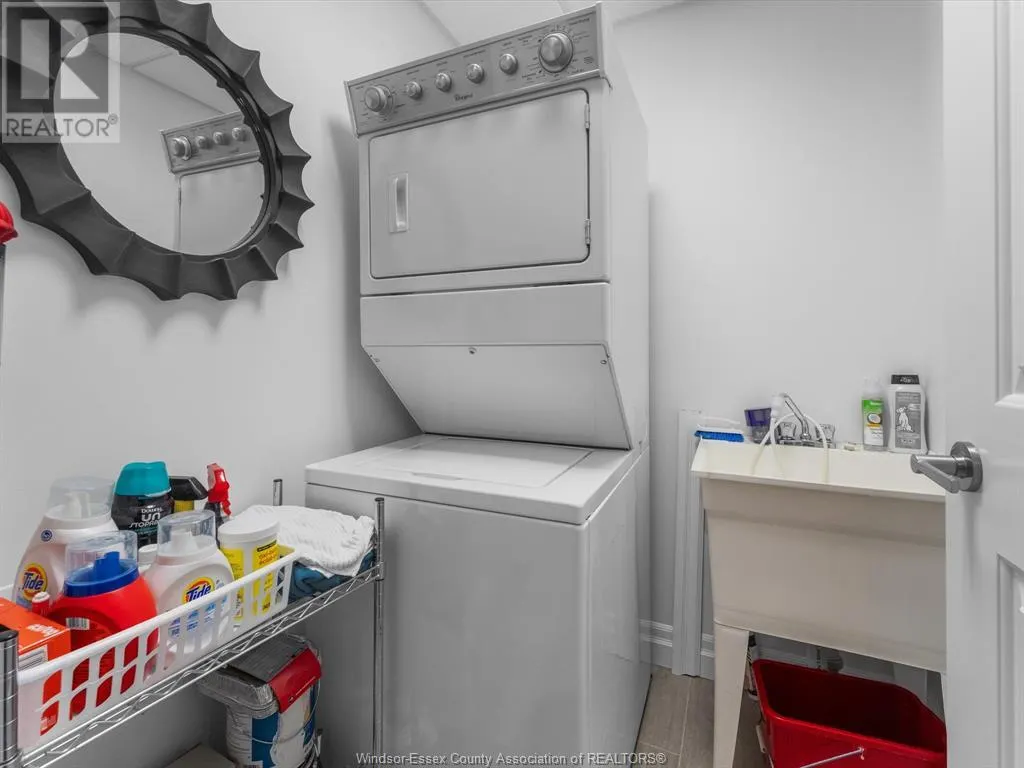 250 Manning ROAD Unit# 204