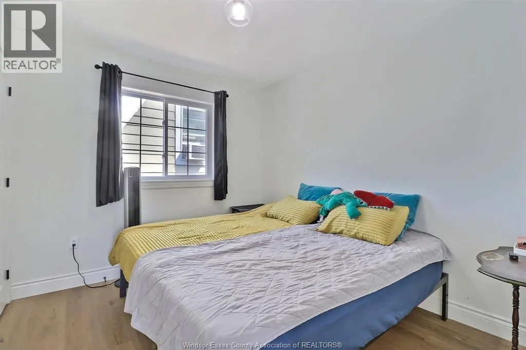 1329 ST. ANNE STREET