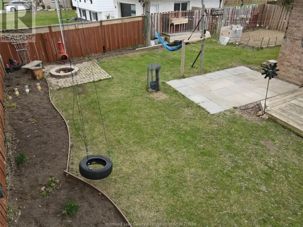 1 LUCY CRESCENT