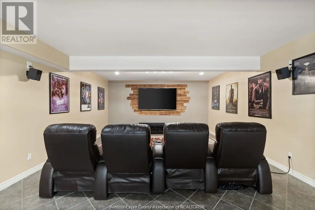 625 GEORGE KENNEDY WAY
