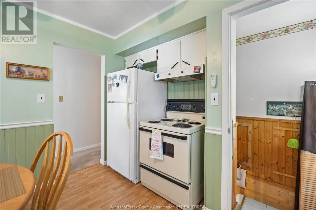 4 SUNSET PLACE