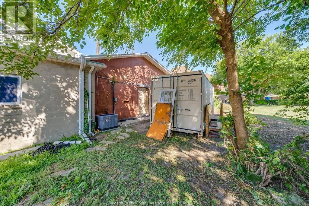 123 COUNTY RD 34 West