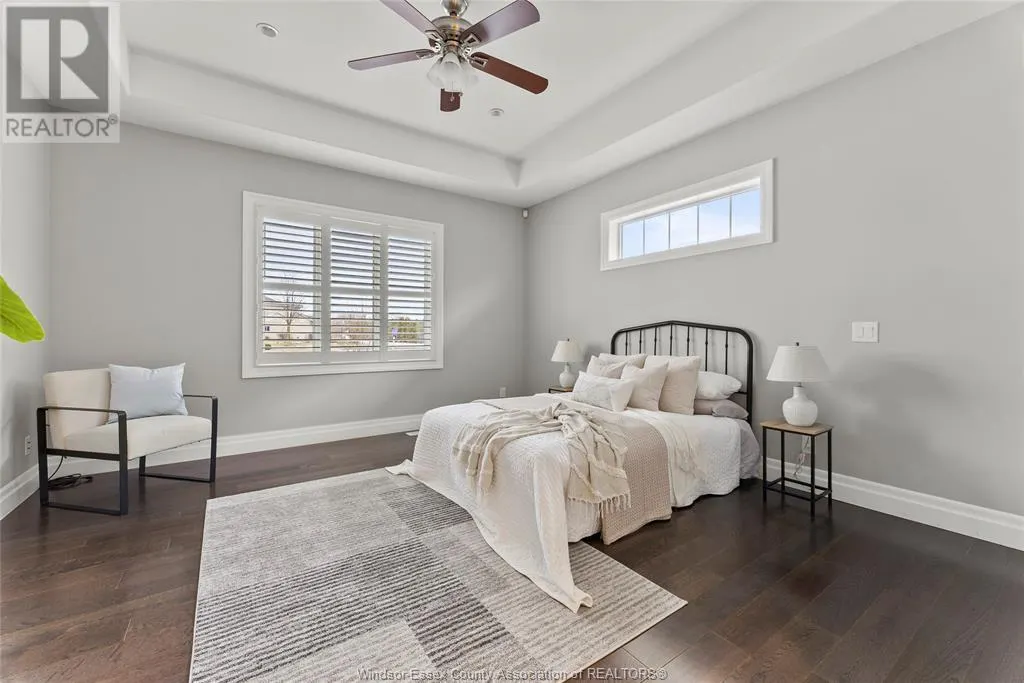 33 Montego Bay CRESCENT