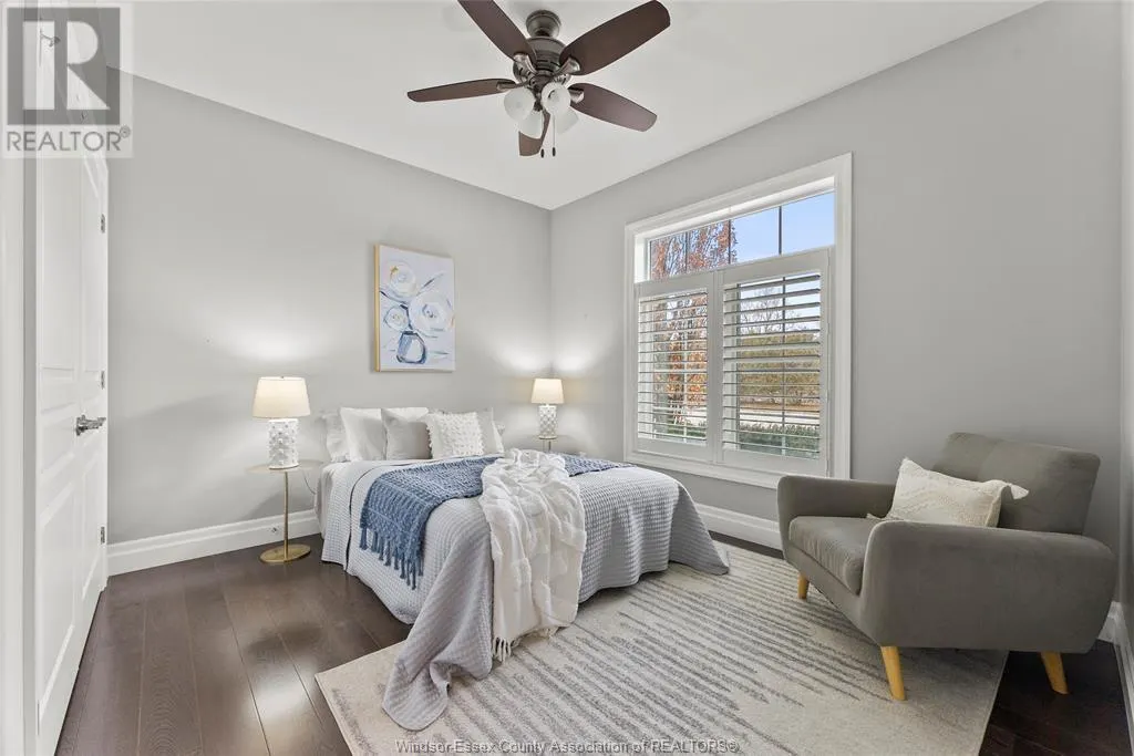 33 Montego Bay CRESCENT