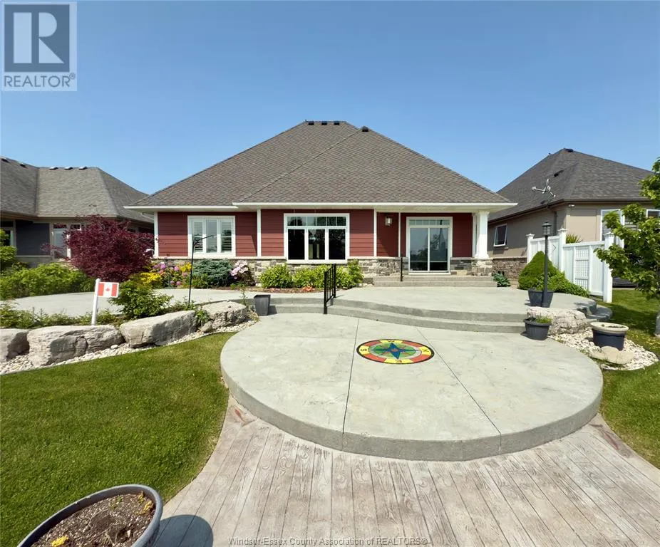 33 Montego Bay CRESCENT