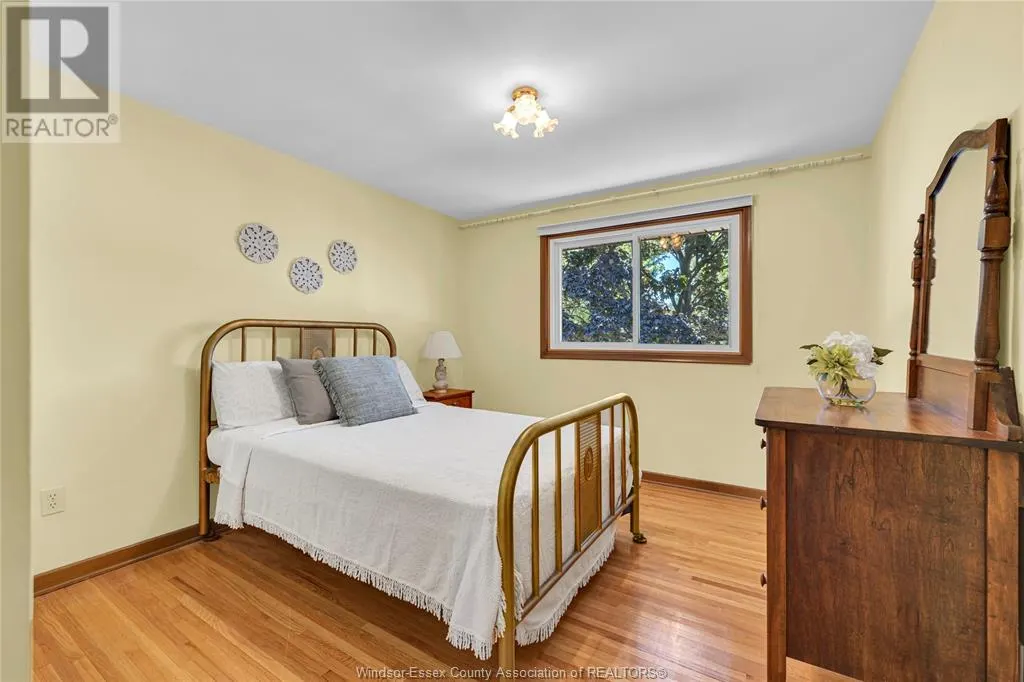 302 WOODRIDGE