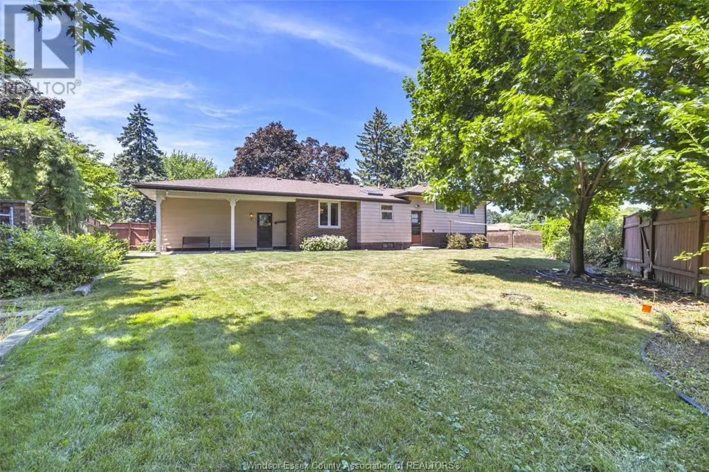 302 WOODRIDGE