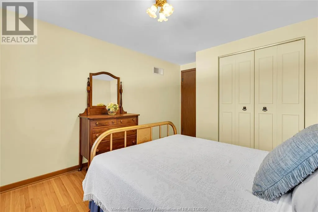 302 WOODRIDGE