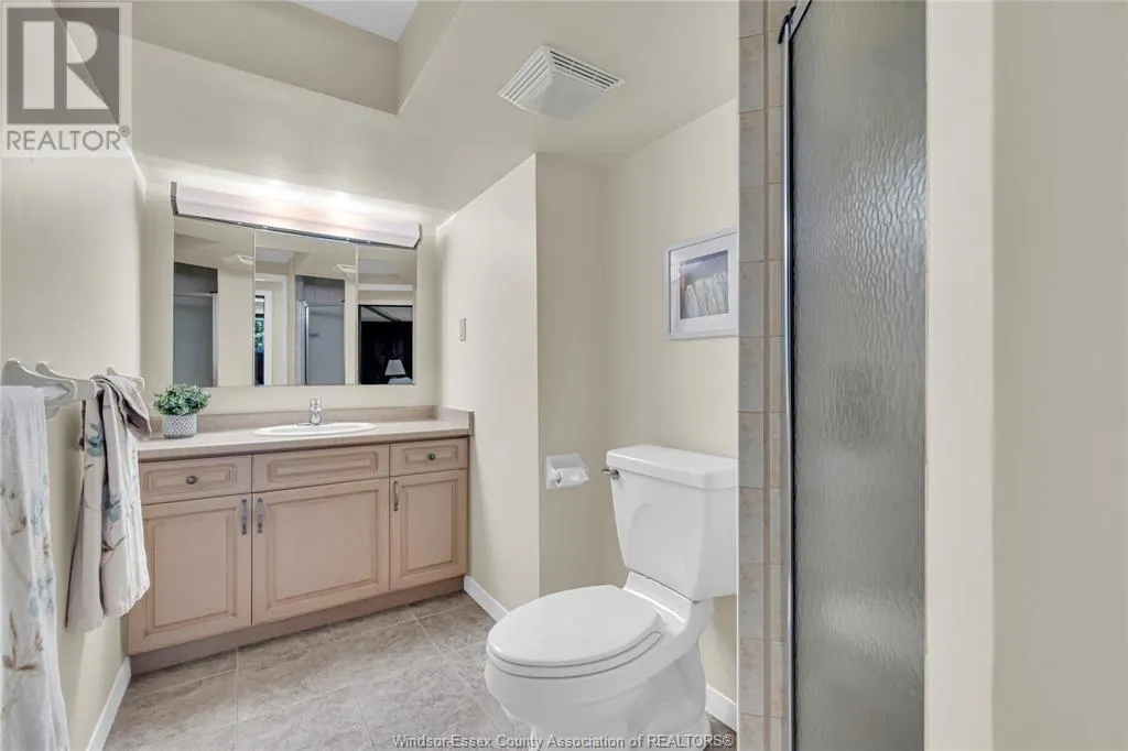 302 WOODRIDGE