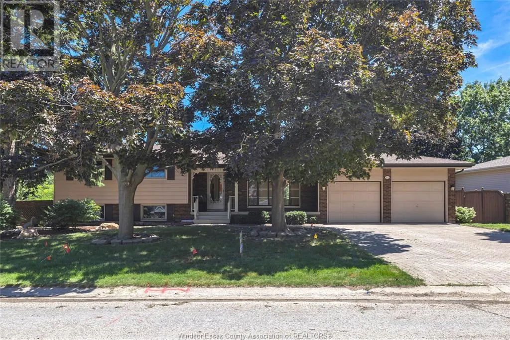 302 WOODRIDGE