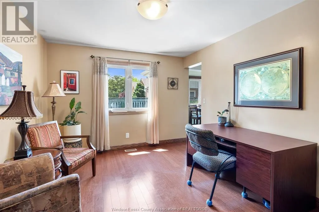 595 BRUNELLE