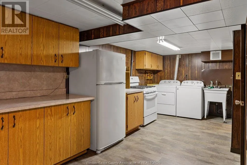 3545 GLENWOOD