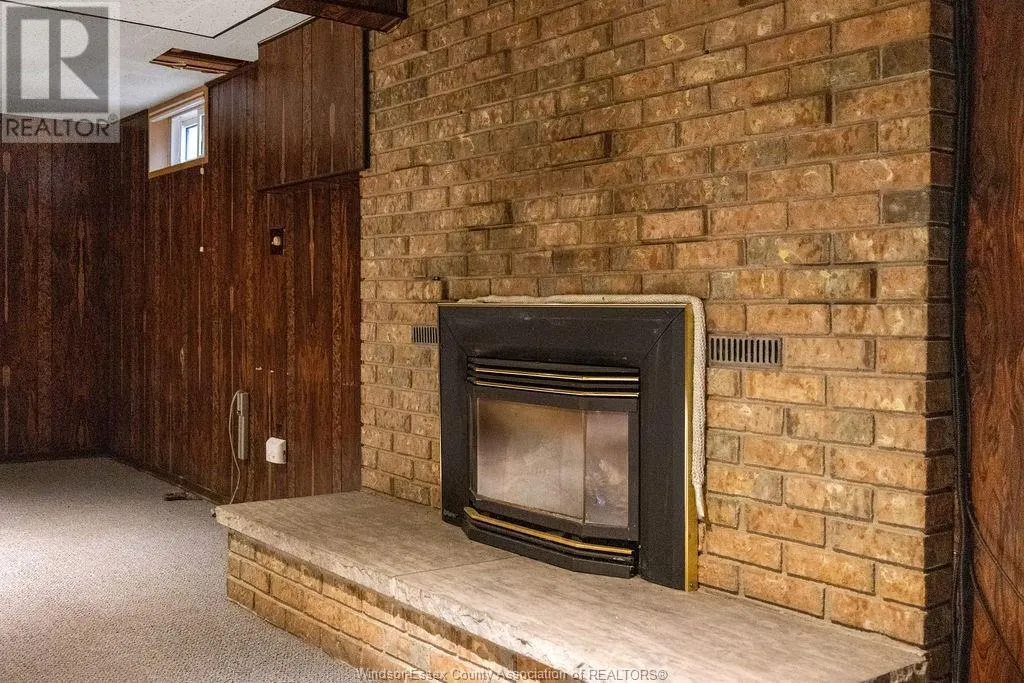 3545 GLENWOOD
