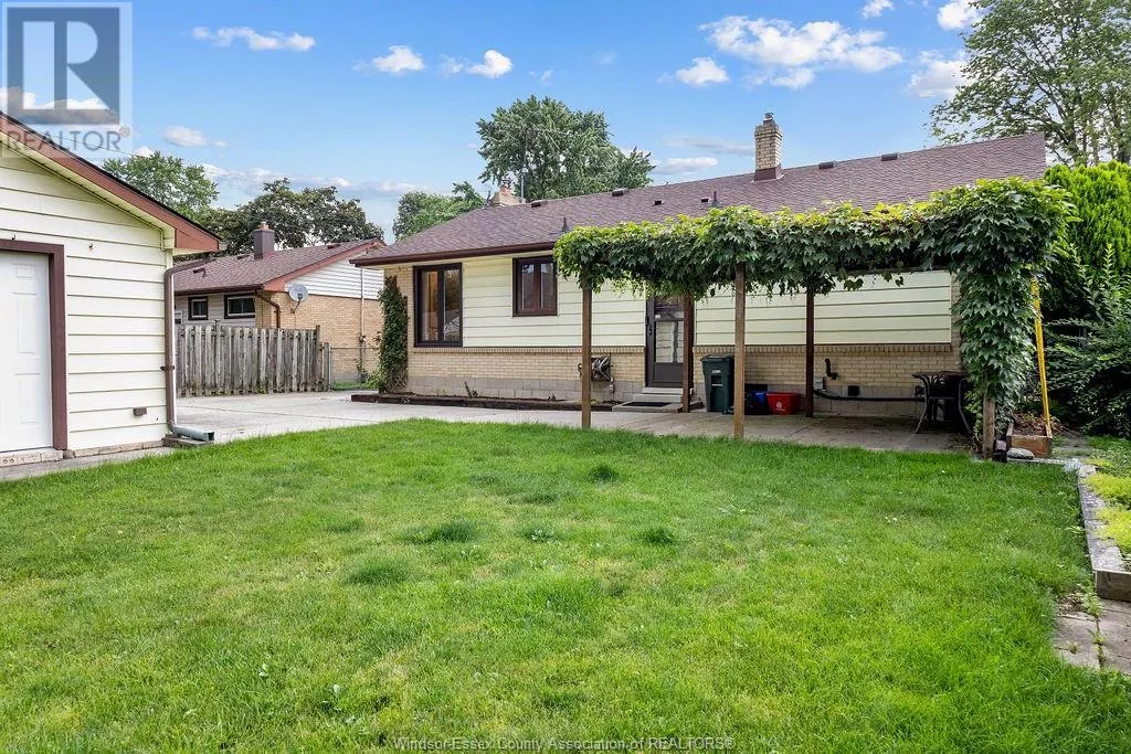 3545 GLENWOOD