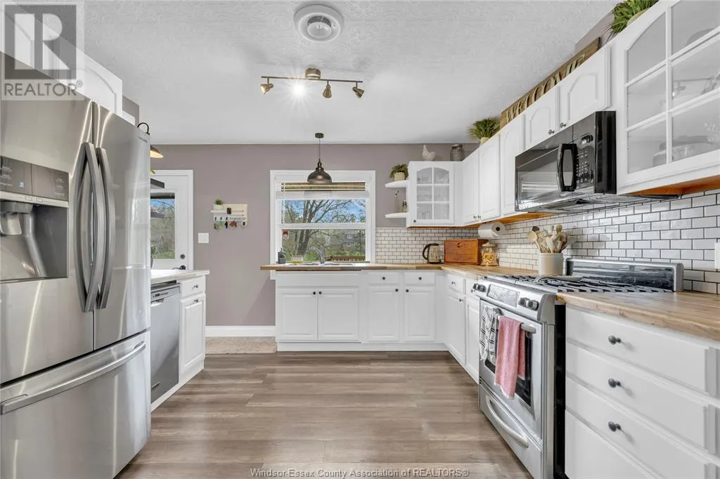 3049 ROWLEY PARK DRIVE