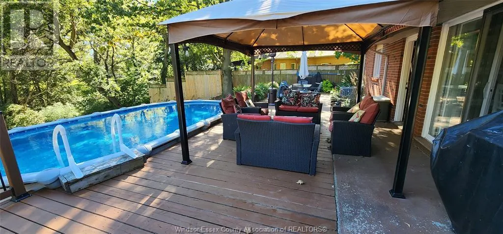3049 ROWLEY PARK DRIVE