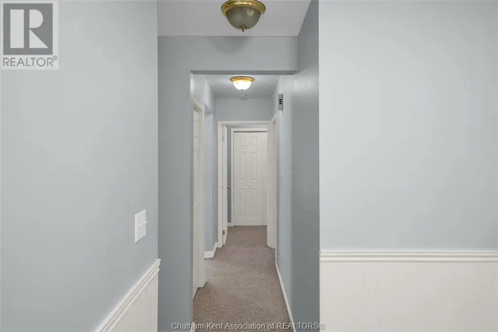 125 Victoria AVENUE