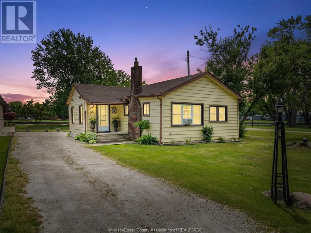 327 W. BELLE RIVER ROAD