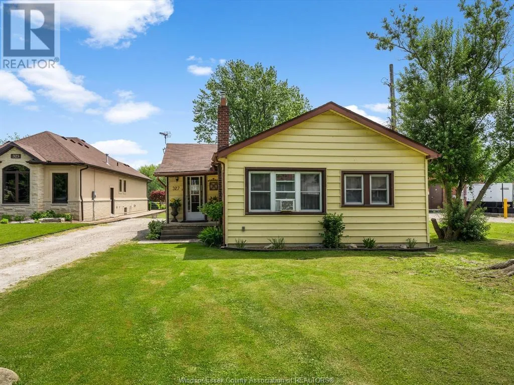 327 W. BELLE RIVER ROAD