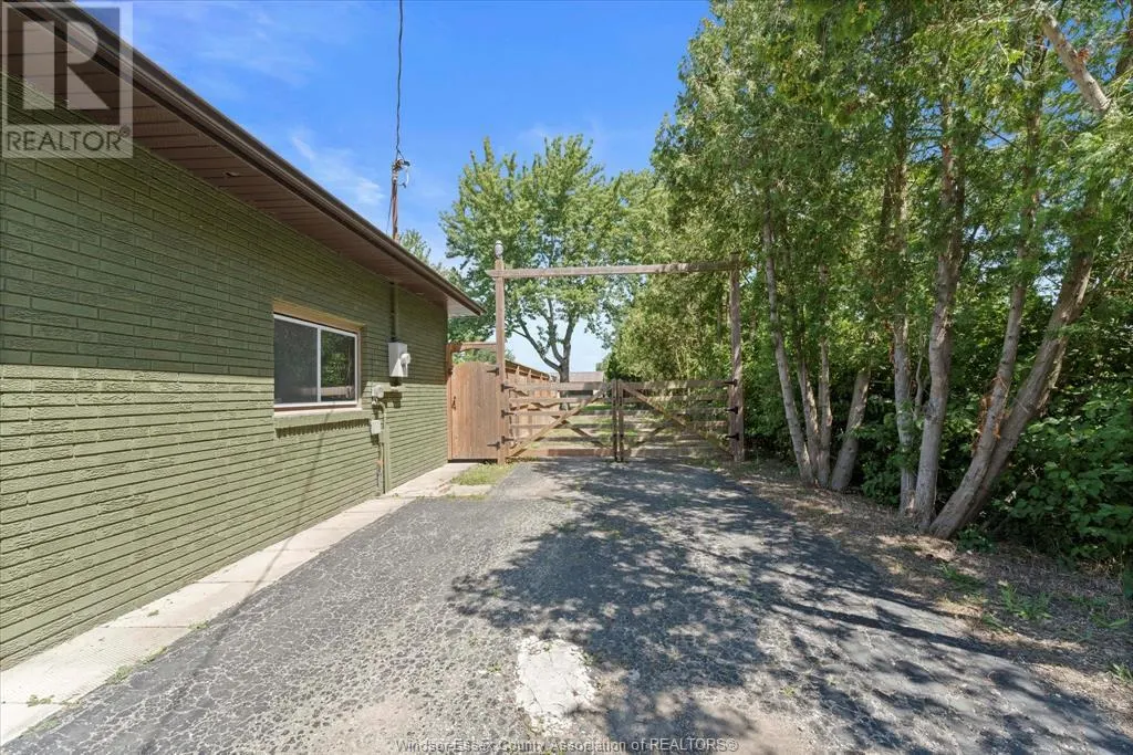3500 MIDDLE SIDE ROAD