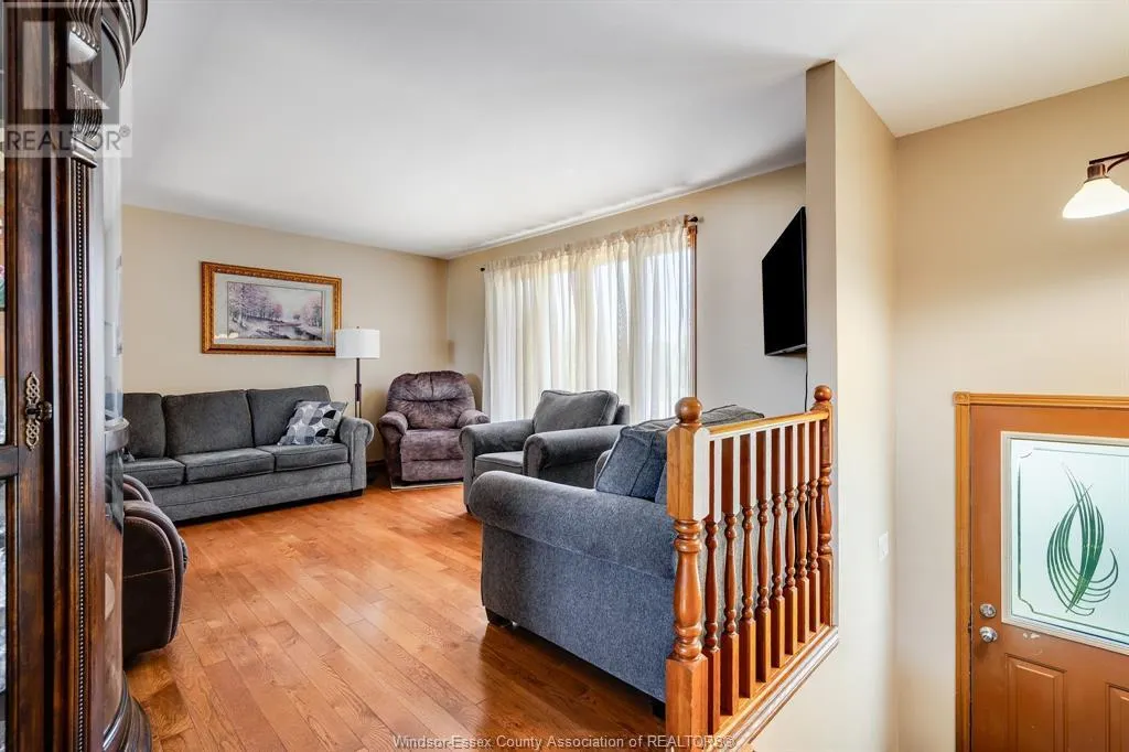 6108 COUNTY RD 46