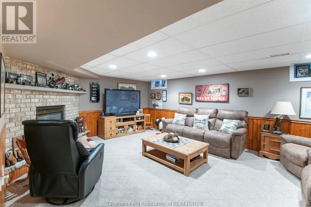 30 ORANGEWOOD BOULEVARD