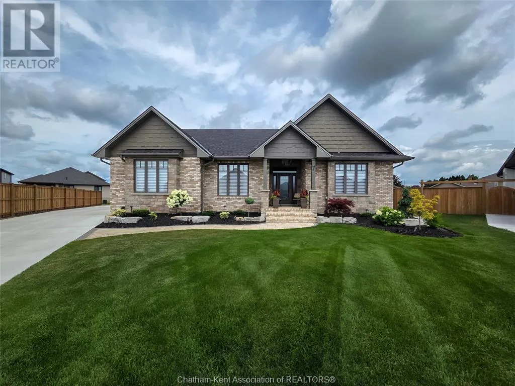 7 Tracy DRIVE