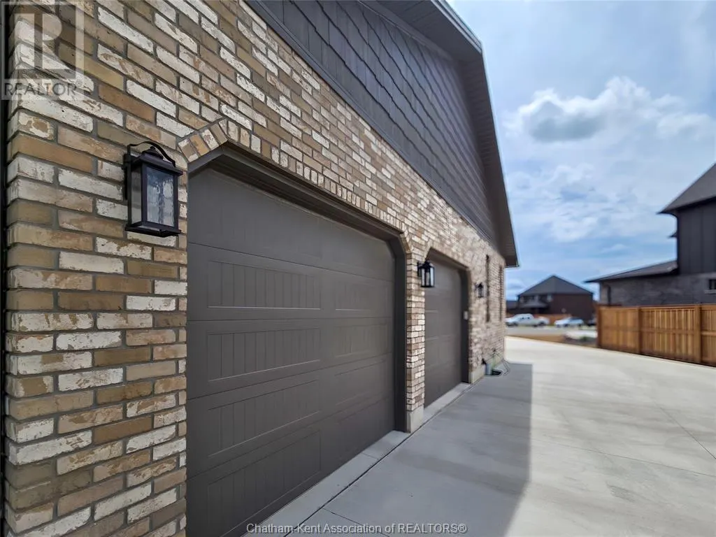 7 Tracy DRIVE