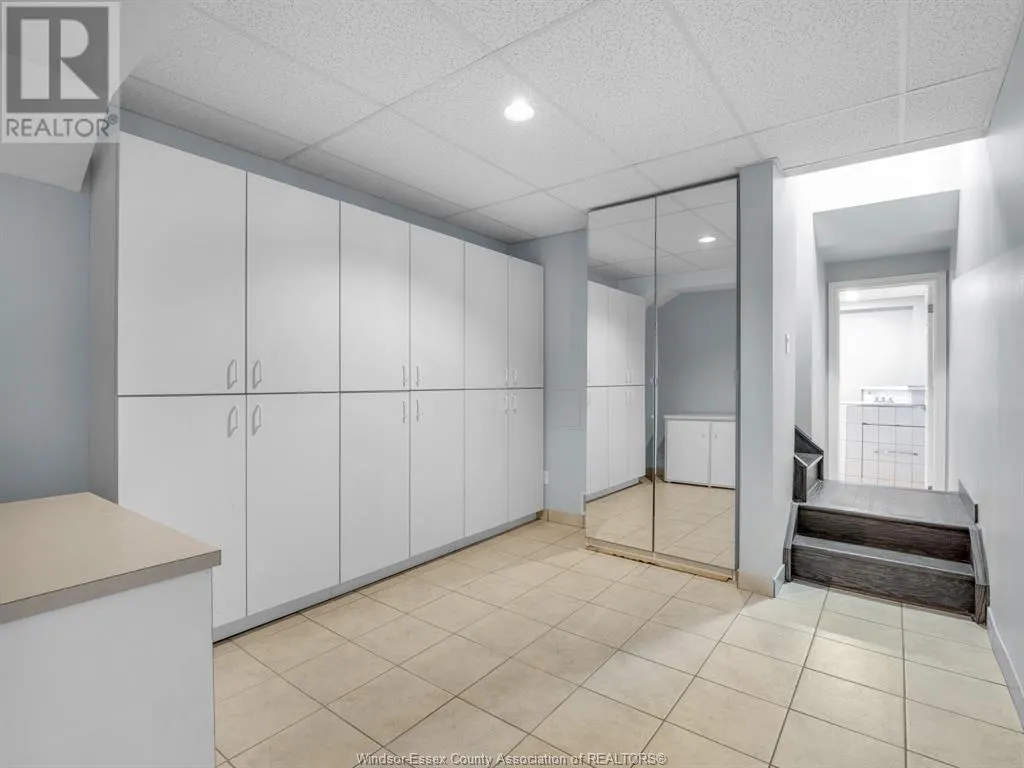 508 RIDGEVIEW