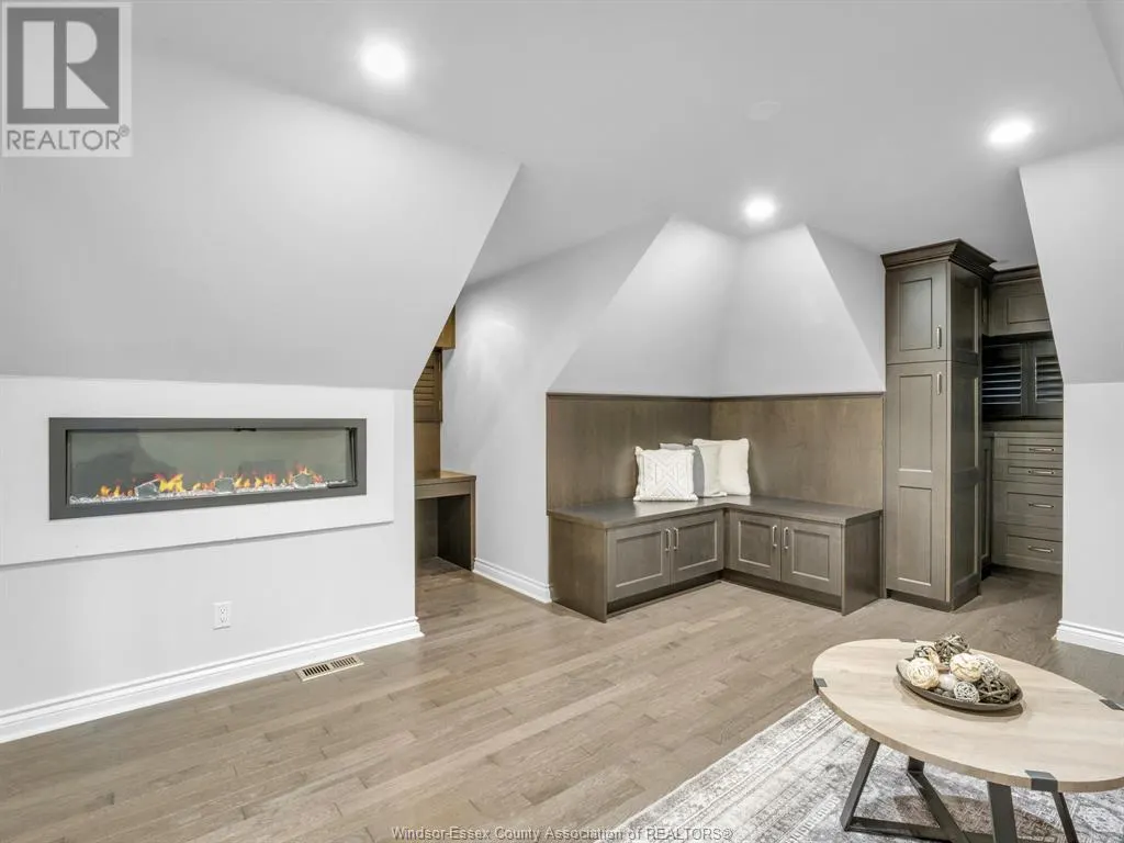 508 RIDGEVIEW