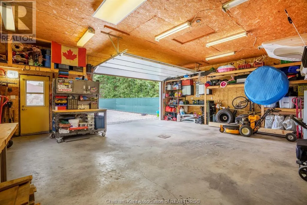 7138 Benoit DRIVE