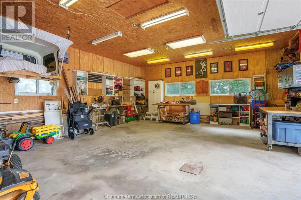 7138 Benoit DRIVE