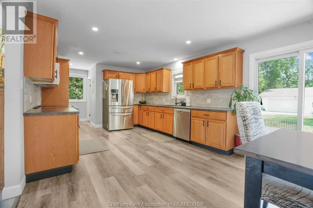 7138 Benoit DRIVE